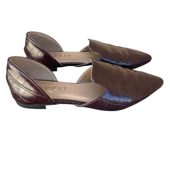 Esprit Women's Peace Croc Embossed D'Orsay Flat Bordeaux Size: 6 M color maroon - Picture 2 of 8